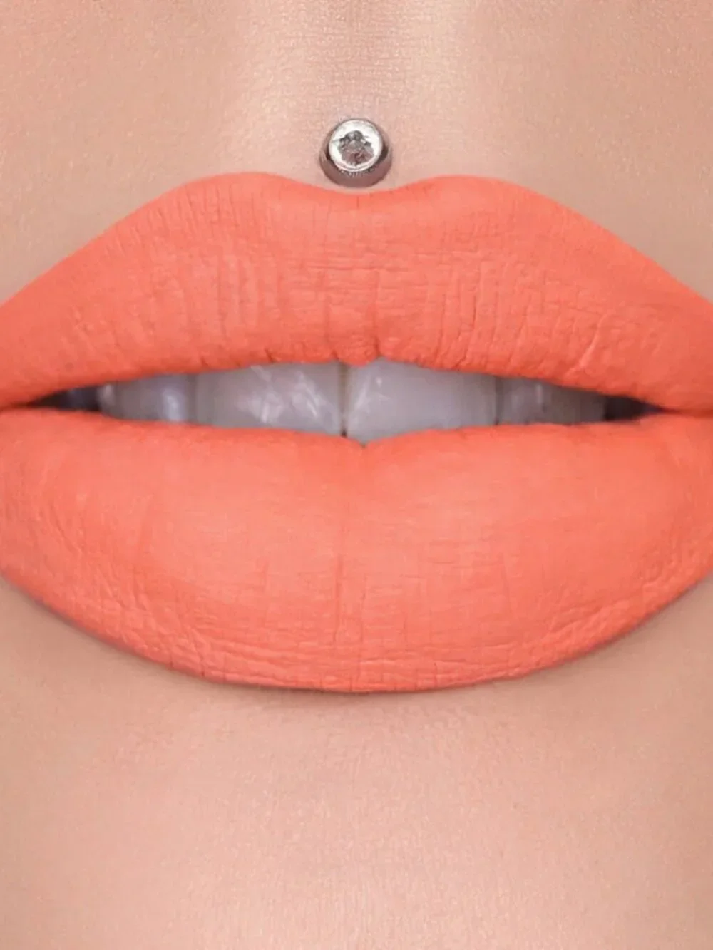 NEW Full Size Jeffree Star Liquid Lipstick - Circus Peanut